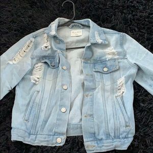 Light washed jean jacket